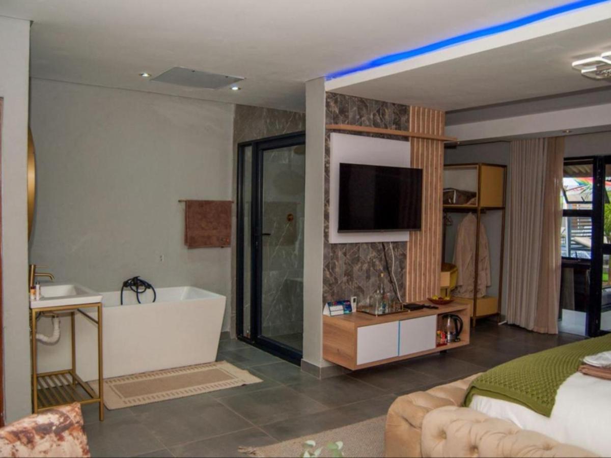 The Lux Hotel And Resorts Louis Trichardt Exterior foto