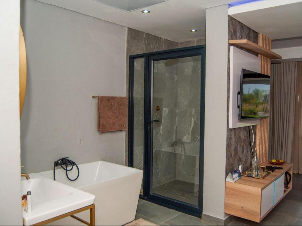 The Lux Hotel And Resorts Louis Trichardt Exterior foto