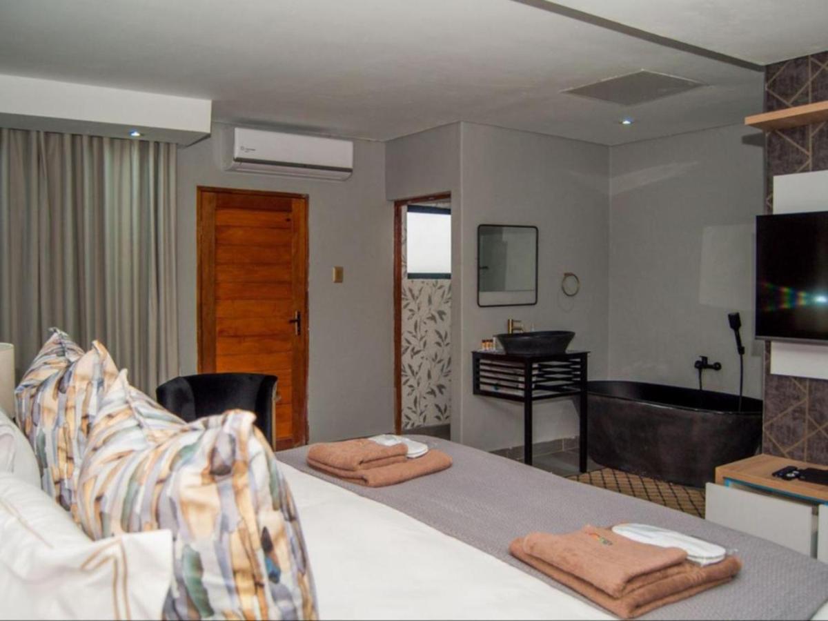 The Lux Hotel And Resorts Louis Trichardt Exterior foto